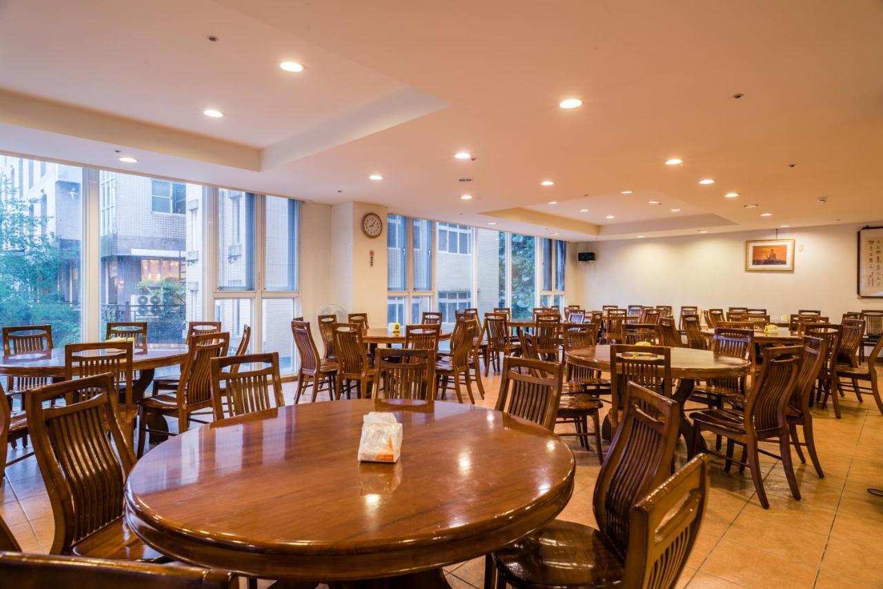 Crystal Hotel Nhân Ái Ngoại thất bức ảnh