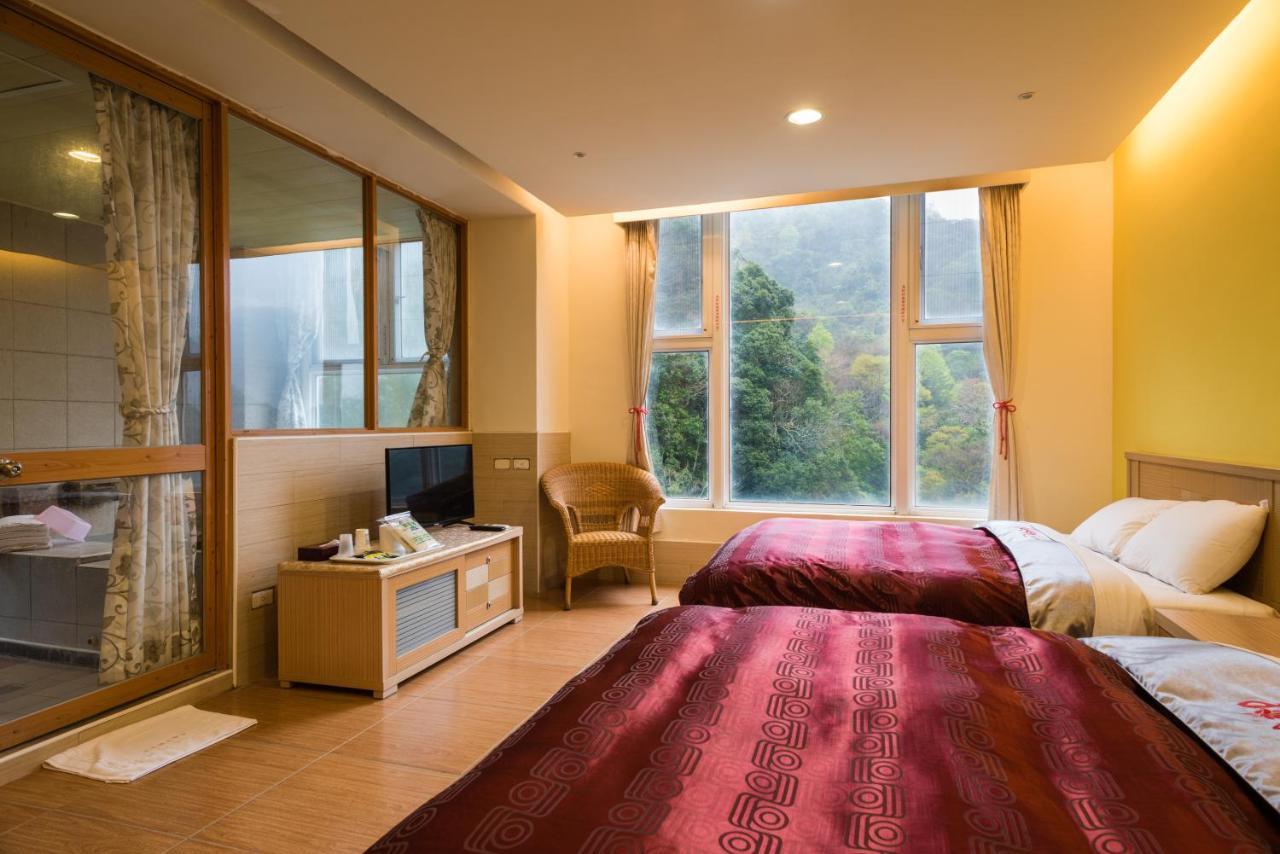 Crystal Hotel Nhân Ái Ngoại thất bức ảnh