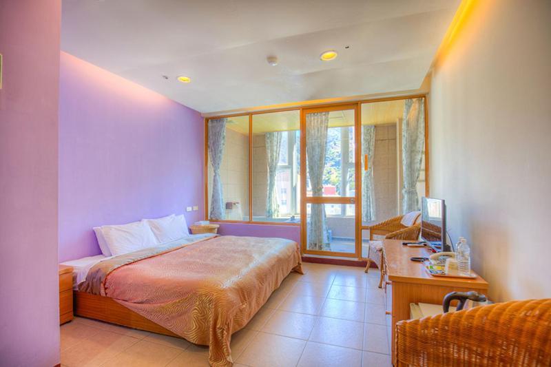Crystal Hotel Nhân Ái Ngoại thất bức ảnh