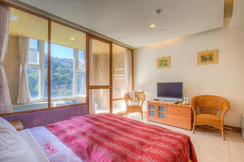Crystal Hotel Nhân Ái Ngoại thất bức ảnh